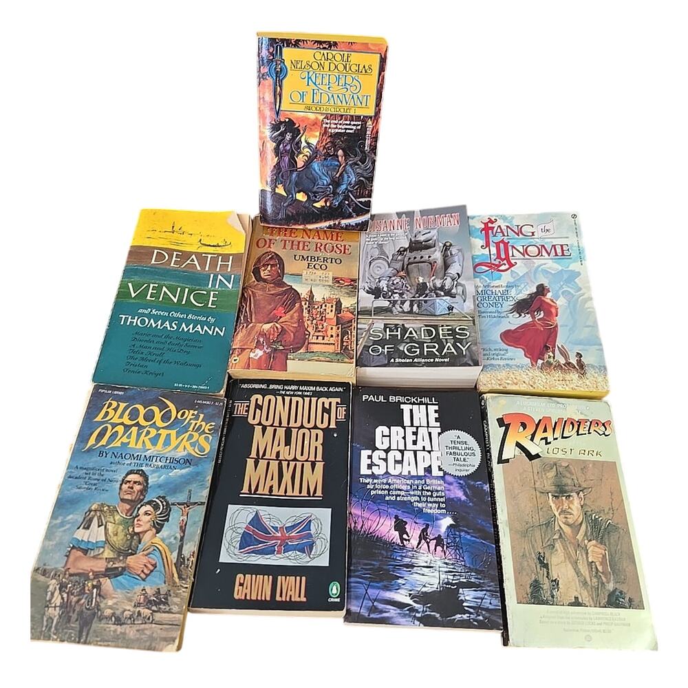 Lot of 9 Mixed Authors Romance Suspense Fantasy Science Fiction Paperback Books‎